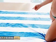 Verga grande, Tetas grandes, Mamada, Atrapados, Corridas, Hd, Lamidas, Piscina