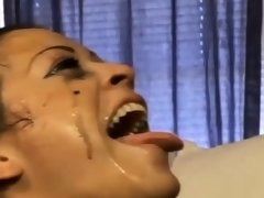 Leie, Braunhaarige, Aufs gesicht abspritzen, Hd, Titten