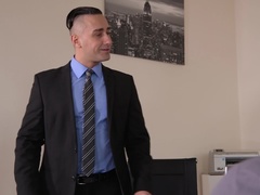 フェラチオ, ヒール, なめる, 3p男男女, オフィス, オマンコ, スカート, フェラする