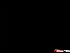 お尻, デカチン, 黒人, カップル, イく瞬間, なめる, 小柄, ショートヘア