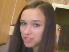 Amateur, Cul, Sucer une bite, Branlette thaïlandaise, Cuisine, Pov, Rasée, Adolescente