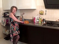 Blasen, Spermaladung, Oma, Hardcore, Italienisch, Reif, Muschi, Schlampe