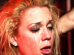 Жопа, Бондаж, Собачьи, Затыкание рта, Киски, Жесткий секс, Порка, Тату