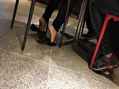 Fétiche des pieds, Adolescente