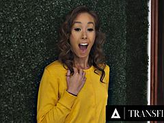 Grote mammen, Bruinharig, Hardcore, Hd, Masturbatie, Spuiten