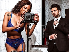 Hondjeshouding, Zwart, Handbeurt, Interraciaal, Zoenen, Moeder die ik wil neuken, Tatoeage, Tieten likken