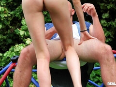 Grosser schwanz, Hardcore, Natürlichen titten, Im freien, Muschi, Rotschopf, Titten