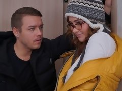 Culo grande, Tetas grandes, Mamada, Morena, Estilo perrito, Pajear, Estriptis, Adolescente