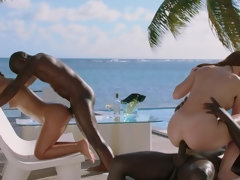 Estilo perrito, Doble penetracion, Corridas faciales, Grupo, Hd, Interracial, Tetas naturales, Tetas