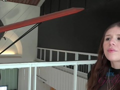 Penetracion con dedos, Latina, Orgasmo, Perforación, Público, Coño, Fumando, Tetas