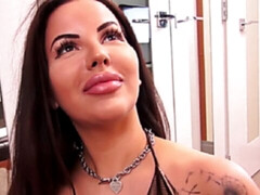 舞台裏, デカ尻, デカチン, フェラチオ, 茶髪の, 淫乱熟女, ハメ撮り, ストッキング