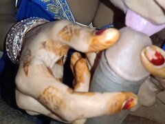 デカパイ, フェラチオ, 口内発射, 毛深い, 自家製, インド人, 乳首, 妻