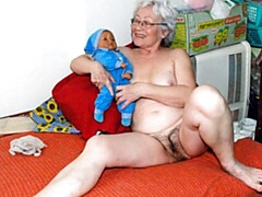 Gros cul, Doigter, Poilue, Lesbienne, Masturbation, Mature, Dénudage, Jouets