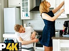 Blondine, Blasen, Hd, Küche, Milf, Russisch, Ablutschen, Lehrer