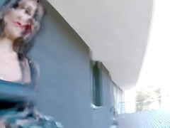 Entre bastidores, Bikini, Corridas, Francés, Hd, Al aire libre, Público, Tatuaje