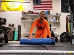 Gros cul, Gros seins, Blonde, Chatte, Jouets