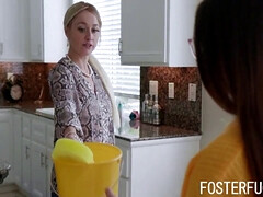 Американки, Азиатки, Бисексуалы, Японки, Крошечные, Сыновья, Табу, Молоденькие