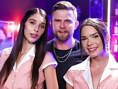 Aria Sloane and Ivy Ireland are fucking with a shared dick