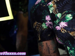 Blasen, Behaart, Handjob, Lingerie, Reif, Arsch lecken, Transfrau, Ehefrau