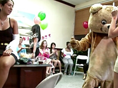 Verga grande, Cfnm, Bailar, Grupo, Sexo duro, Hd, Orgía, Fiesta
