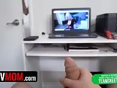 Grosser arsch, Blondine, Blasen, Frau, Absätze, Orgasmus, Muschi, Stiefmutter