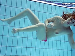 Amateur, Hd, Desnudo, Piscina, Coño, Solo, Adolescente, Tetas