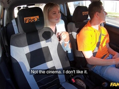 Blonde, Sucer une bite, Voiture, Embrassement, De plein air, Pov, Chatte, Nénés