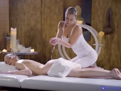 茶髪の, ヨーロピアン, レズビアン, 自然山雀, オイル, タトゥー, オッパイの, 濡れ