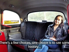 Lieveling, Lul, Hondjeshouding, Voeten fetish, Hd, Openbaar, Realiteit, Rijden