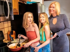 69 negenenzestig, Blond, Vingeren, Lesbisch, Likken, Tiener, Trio, Tieten likken