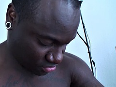 Nana, Blonde, Sucer une bite, Branlette thaïlandaise, Secrétaire, Nénés