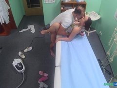 Leie, Blasen, Hundestellung, Fingern, Lecken, Krankenschwester, Muschi, Uniform