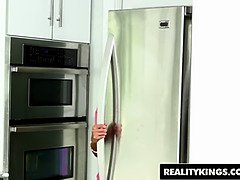 Grosse titten, Handjob, Milf, Mutti, Zierlich, Jungendliche (18+), Flotter dreier, Titten