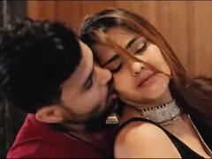 Aziatisch, Grote kietelaar, Bruinharig, Universiteit, Futanaria, Indisch, Rijpe lesbienne, Natuurlijke tieten