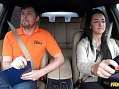 お尻, デカ尻, フェラチオ, 茶髪の, 車, 手コキする, 淫乱熟女, 自然山雀