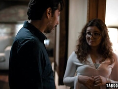 18 años, Morena, Estilo perrito, Penetracion con dedos, Fetiche de pies, Gafas, Coño, Adolescente