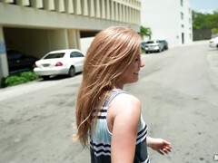 Americano, Culo, Cuarto de baño, Rubia, Mamada, Polla, Tetas naturales, Tetas