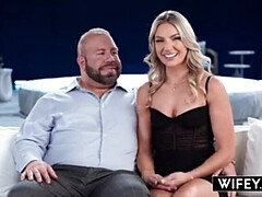 Grosse bite, Sucer une bite, Gorge profonde, Queue, En levrette, Faciale, Hd, Interracial