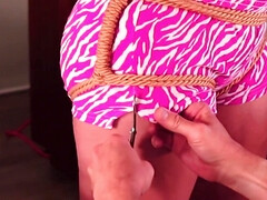 Amateur, Sadomasoquismo, Amarrada, Pies, Madres para coger, Desnudo, Orgasmo, Pov