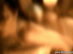 Braunhaarige, Erotisch, Frau, Indisch, Milf, Nackt, Erotischer film, Titten