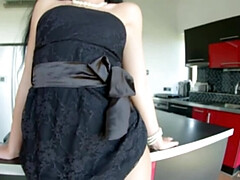 Grosser arsch, Braunhaarige, Besamung, Hd, Absätze, Im freien, Dürr, Titten