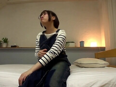 Aziatisch, Kont, Grote kont, Pijpbeurt, Brillen, Kut duiken, Tiener, Tieten likken