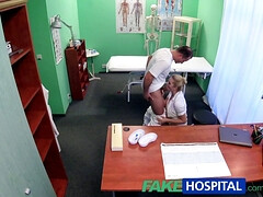 Amateur, Sucer une bite, Éjaculation interne, Médecin, Léchez, Seins naturels, Infirmière, Uniforme