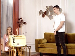 Blonde, Tchèque, Fétiche, Talons, Lingerie, Mature, Mère que j'aimerais baiser, Jarretelles