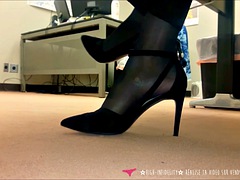 Любители, Европейки, Фетиш, Фут фетиш, Француженки, Белье, Милф, Нейлон