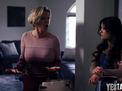 アジア人, バイセクシャル, 巨乳な, ハードコア, レズビアン, 熟年, 淫乱熟女, 小柄