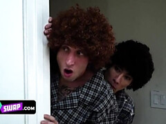 Grote kont, Mollig, Aangekleed, Kwartet, Groep, Lesbisch, Orgie, Stiefmoeder