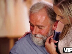 Schattig, Daddy, Opa, Hd, Zoenen, Natuurlijke tieten, Klein, Tiener