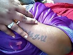 Толстушки, Большие сиськи, Домашнее видео, Индианки