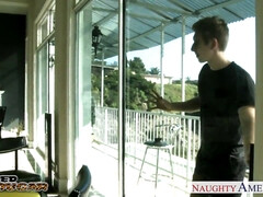 Busty cougar Emma Starr fucking